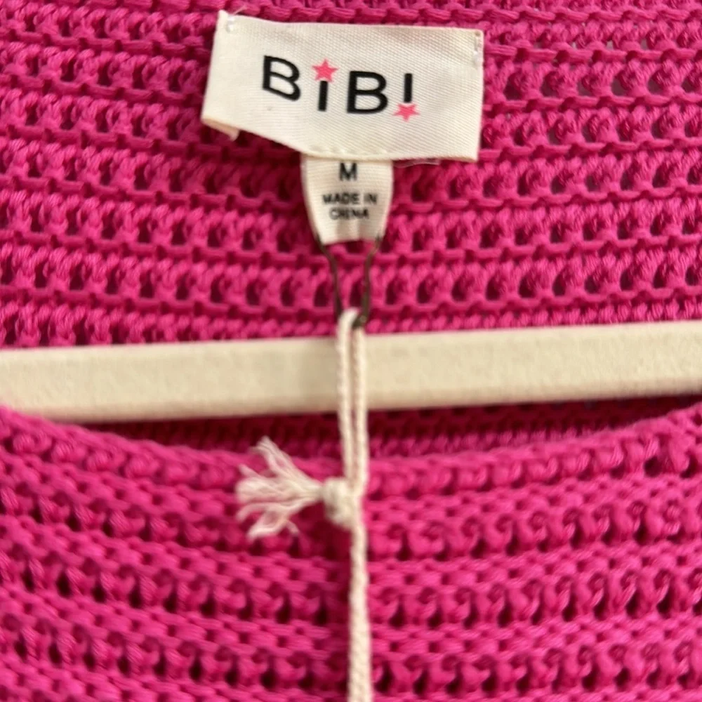 BiBi Fuchsia Dolman Oversized Ribbed Short Sleeve Embroidered Floral Sweater M